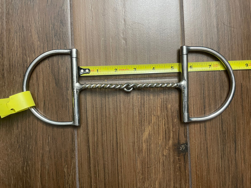5.25" Twisted Wire D Ring