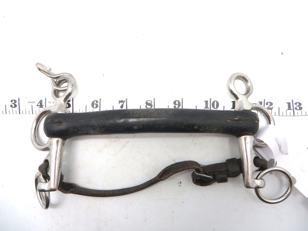 5.75" Rubber Mullen Pelham