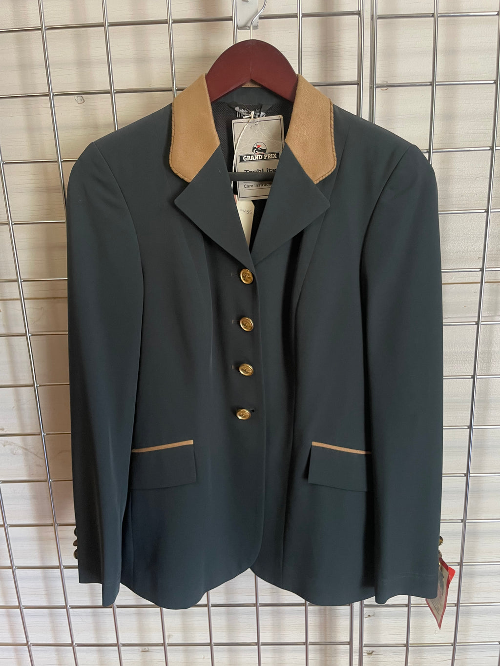 10R Grand Prix Hunt Coat