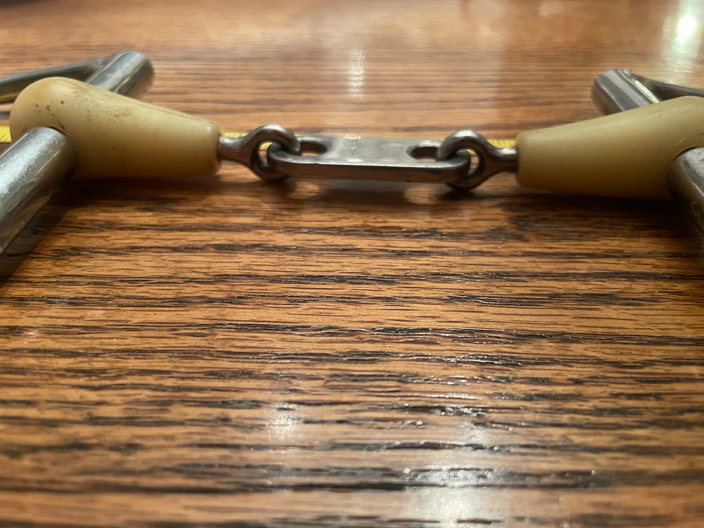 4.75” Happy Mouth D Ring